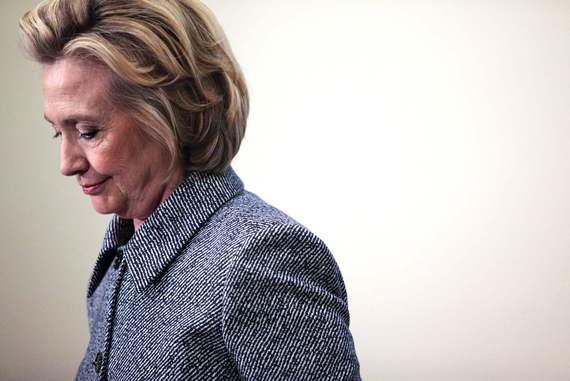 2015-11-25-1448484856-1524743-politifact_photos_hillary_email_presser_FINAL.jpg