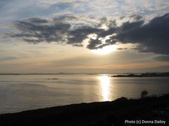 2015-12-09-1449656987-7248421-Bay_Hotel_Kinghorn_Scotland_sunset_view.jpg