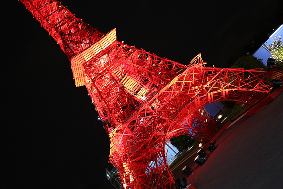 2015-12-11-1449838014-2693642-Red_Eiffel_COP_copyright_UNclimatechange.jpg