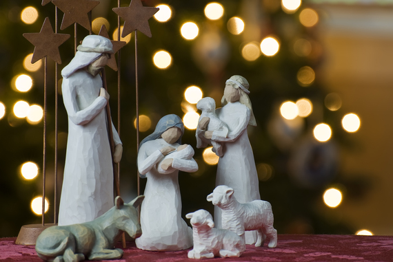 2015-12-16-1450283093-1208715-Nativity_tree2011.jpg