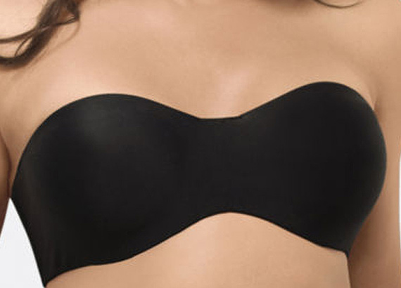 A Genius Trick For Keeping Your Strapless Bra in Place