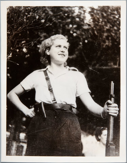 2016-01-08-1452290140-1444647-Woman_with_Rifle_Defending_Barcelona__Google_Art_Project.jpg