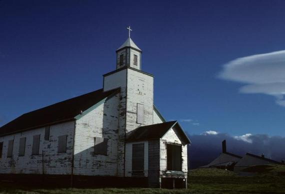 2016-01-11-1452544437-9062268-aleutianchurch725x494.jpg