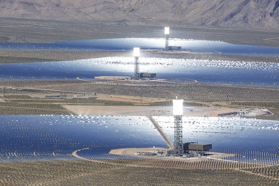 2016-01-12-1452637824-9658962-ivanpah_mingasson.jpg