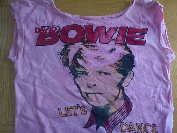 2016-01-14-1452801543-7992072-bowietshirtfront.jpg