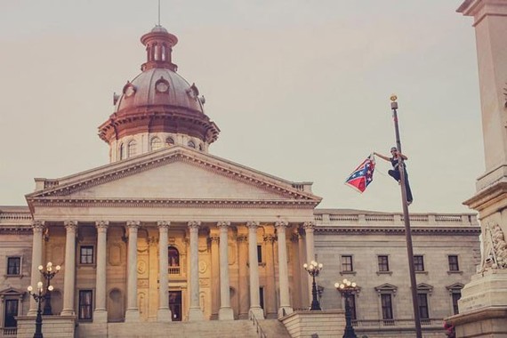 2016-01-20-1453300467-4197393-BreeNewsome.jpg