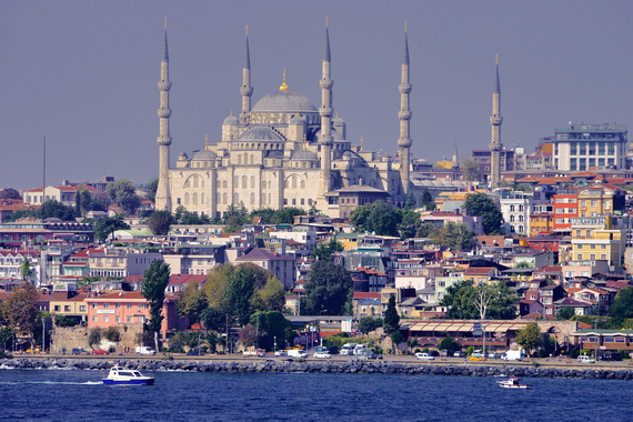 2016-01-24-1453660296-4397741-02a_EUROPA_HagiaSophia_fc_HapagLloyd.jpg