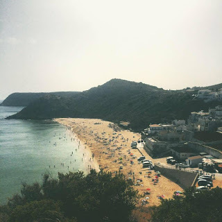 2016-01-25-1453724449-1194496-burgau2.jpg