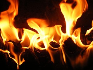 2016-01-26-1453788432-1674380-flame657153_640300x225.jpg