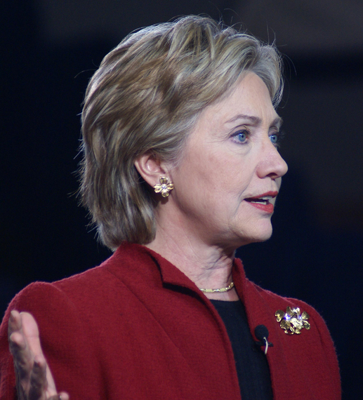 2016-01-26-1453829178-5923947-Hillary_Clinton_20073_cropped.jpg