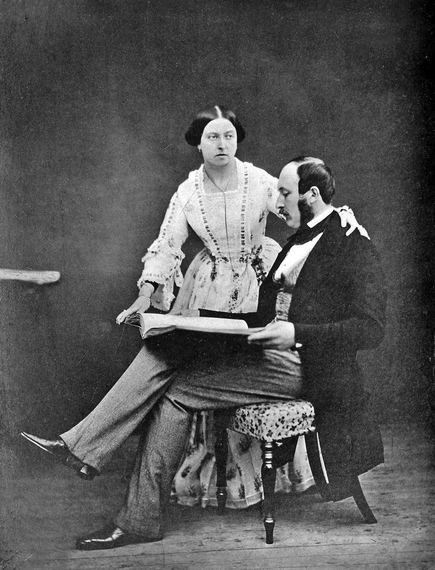 2016-02-11-1455219689-7126954-Queen_Victoria_and_Prince_Albert_1854commons.jpg