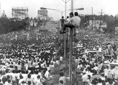 2016-02-26-1456464545-5744045-EDSA_Revolution_pic1.jpg