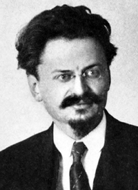 2016-03-01-1456846579-6872942-trotsky1921.jpg