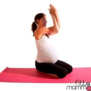 2016-03-10-1457614368-8666758-pregnancyeagleposeforlabour.jpg