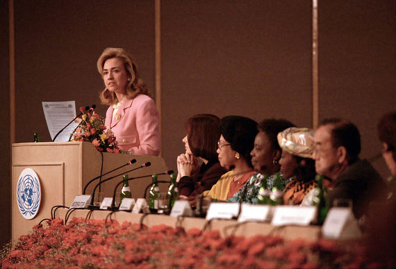 2016-03-11-1457730676-6621478-Hillary_Clinton_at_the_United_Nations_Conference_on_Women_in_Beijing_China_lilianajayihuffpost.jpg