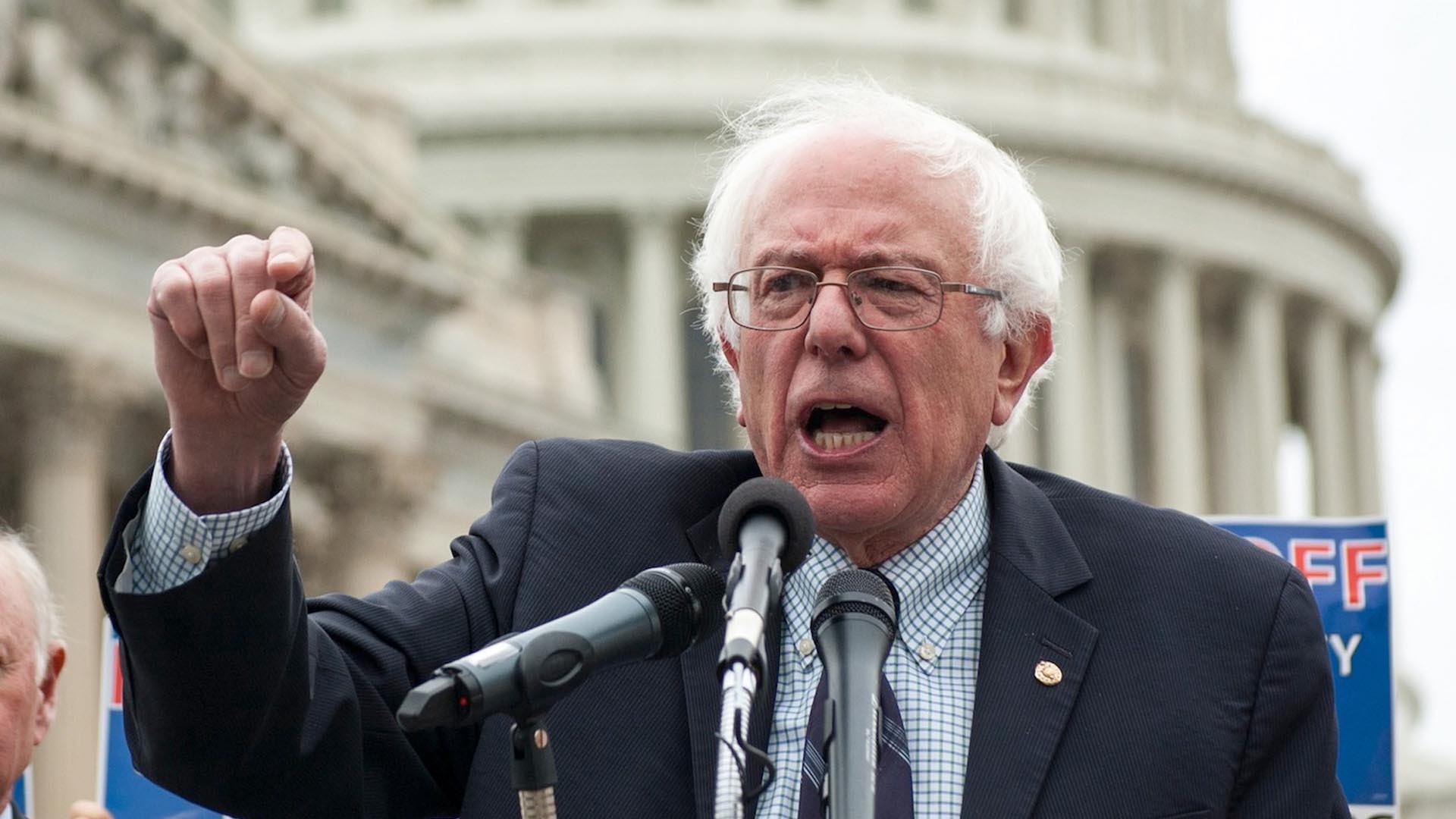 The Knockout Blow Bernie Sanders Refuses to Deliver | HuffPost