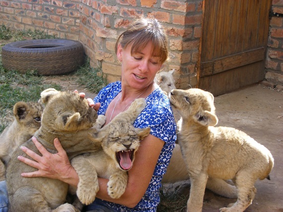 2016-03-30-1459369285-8774381-BloodLions_Anonymous.jpg