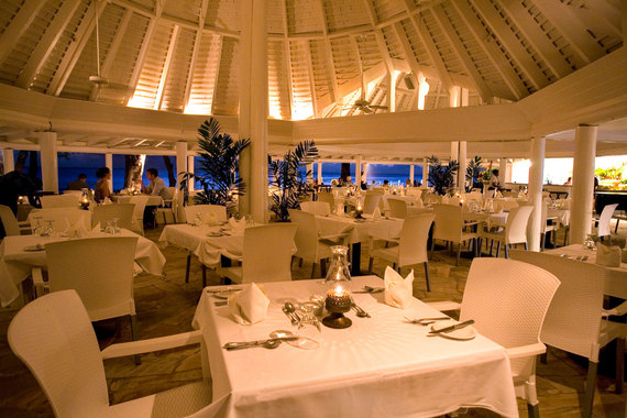 2016-04-03-1459682066-8817496-ClubBarbadosRestaurant.jpg