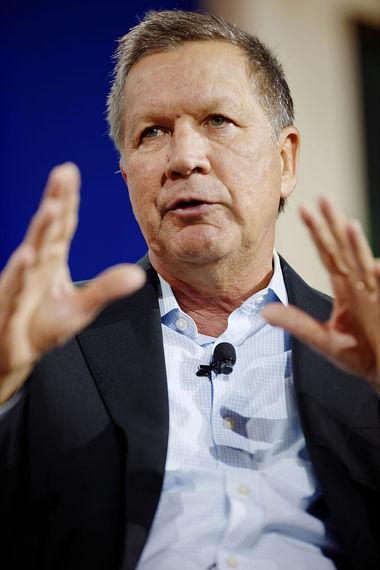 2016-04-06-1459958723-6137610-Governor_of_Ohio_John_Kasich_at_New_Hampshire_Education_Summit_The_SeventyFour_August_19th_2015_by_Michael_Vadon_08.jpg