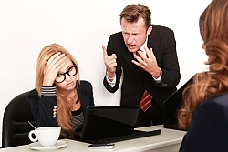 2016-04-12-1460456368-7708461-stressundburnout.jpg