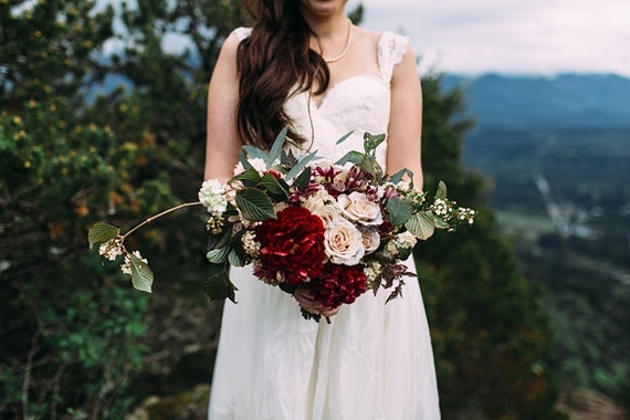 2016-04-12-1460489407-7926753-red_wedding_flowers.jpg