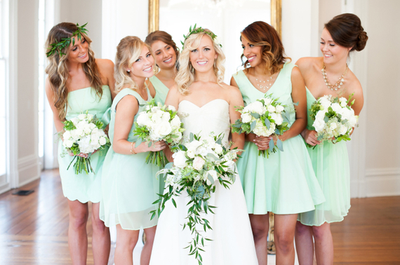 2016-04-12-1460493438-1825698-mint_green_wedding.jpg