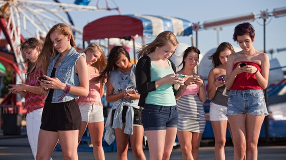 Teens Addicted to Social Media | HuffPost