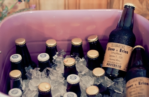 2016-04-15-1460745316-9032942-customize_beer_bottles_wedding_favors.jpg