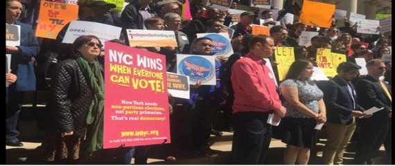 2016-04-19-1461026015-1113266-NYCvoters.jpg
