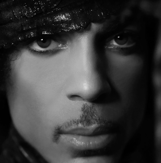 2016-04-21-1461279280-9208682-1461258300prince.jpg