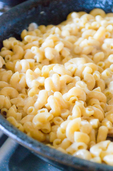 2016-05-06-1462570799-129981-macncheese.jpg