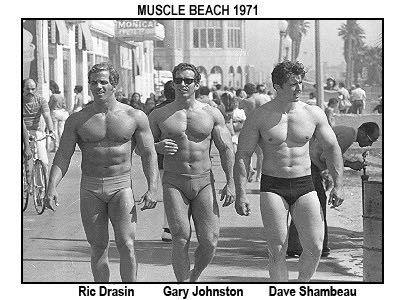 2016-05-09-1462825497-6983095-MUSCLEBEACH71.jpg