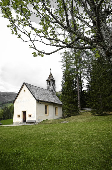 2016-05-29-1464511807-9331818-DolomitesChapel_S2LR.jpg