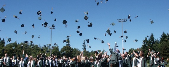 2016-06-01-1464787886-4928758-graduation995042_1280.jpg