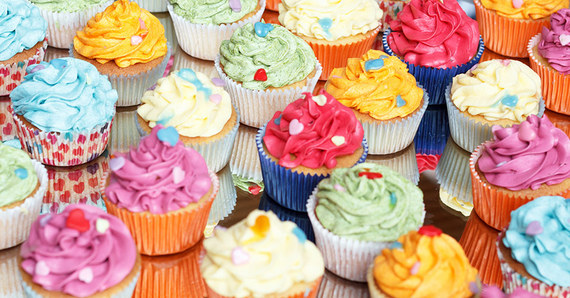 2016-06-10-1465580215-8655581-cupcakes.jpg