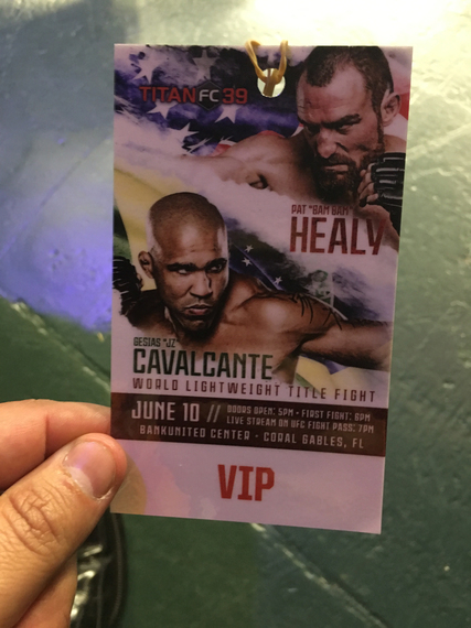 2016-06-11-1465651208-9962853-TitanFC_VIP.jpg