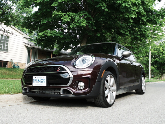 Turns Out Men Love Driving A Mini Huffpost Canada 2016 06 14 1465866324 178096 2016miniclubmansreggieramone1b Jpg