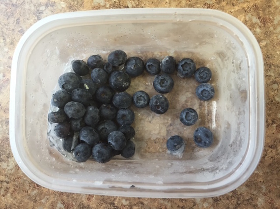 2016-06-19-1466368976-7816741-blueberries.jpg