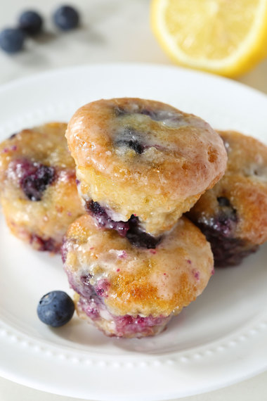 2016-06-21-1466473141-1587241-GlutenFreeLemonBlueberryMuffinsPicture.jpg