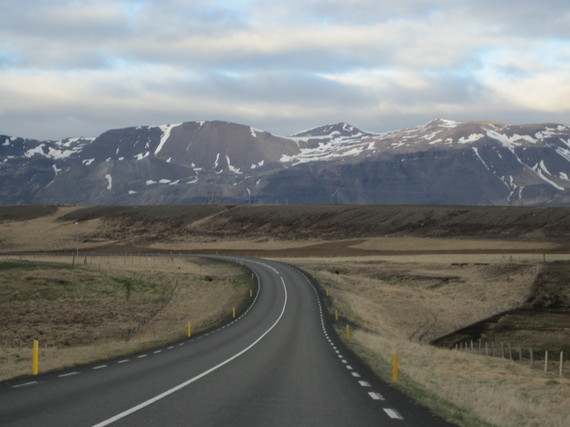 2016-06-21-1466520055-5432616-IcelandsRingRoad.JPG