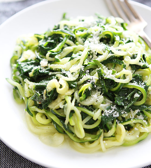 2016-06-21-1466546617-6003723-twopeasandtheirpod5IngredientSpinachParmesanZucchiniNoodles4.jpg