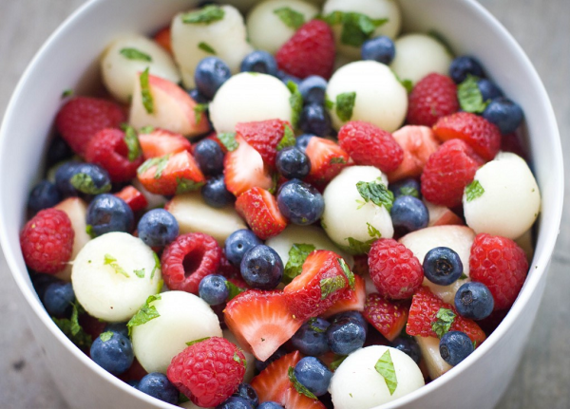 2016-06-28-1467144766-3471479-redwhitebluefruitsalad600.png