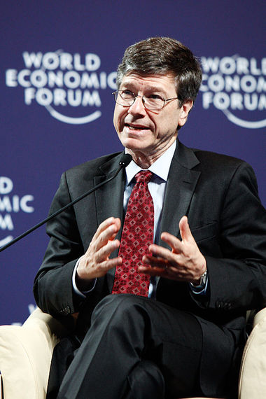 2016-07-04-1467641155-9108422-512pxJeffrey_D._Sachs__World_Economic_Forum_on_East_Asia_2011.jpg