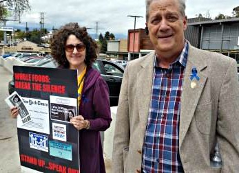 2016-07-19-1468968491-9534285-WholeFoodsMackeyGafniProtest_Nancy_Levine_Bill_Murray64.jpg