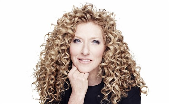 2016-08-05-1470394730-1794614-Kelly_Hoppen_MBE__2624218b.jpg