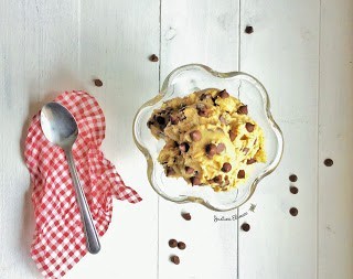 2016-08-19-1471606865-3930892-5MinuteHealthyPaleoChocolateChipCookieDoughJustinaElumeze.com2.jpg