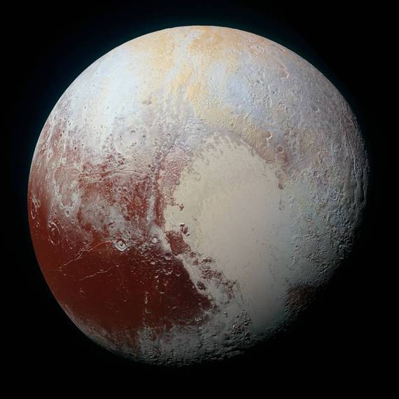 2016-08-22-1471871941-3143713-Pluto1.jpg