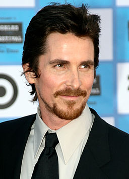 2016-08-29-1472499548-7688985-256pxChristian_Bale_2009.jpg