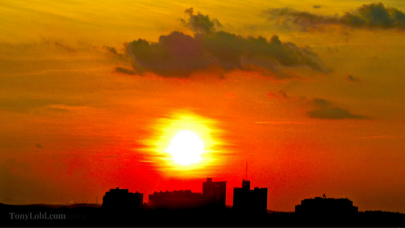 2016-08-30-1472601276-1840649-22DowntownInferno22byTonyLobl.png