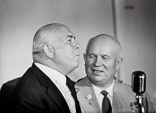 2016-09-06-1473185182-5938868-SpyrosSkourasandNikitaKhrushchev.jpg